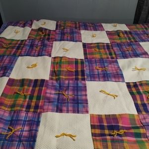 New handmade quilt 81 by 64 inches
